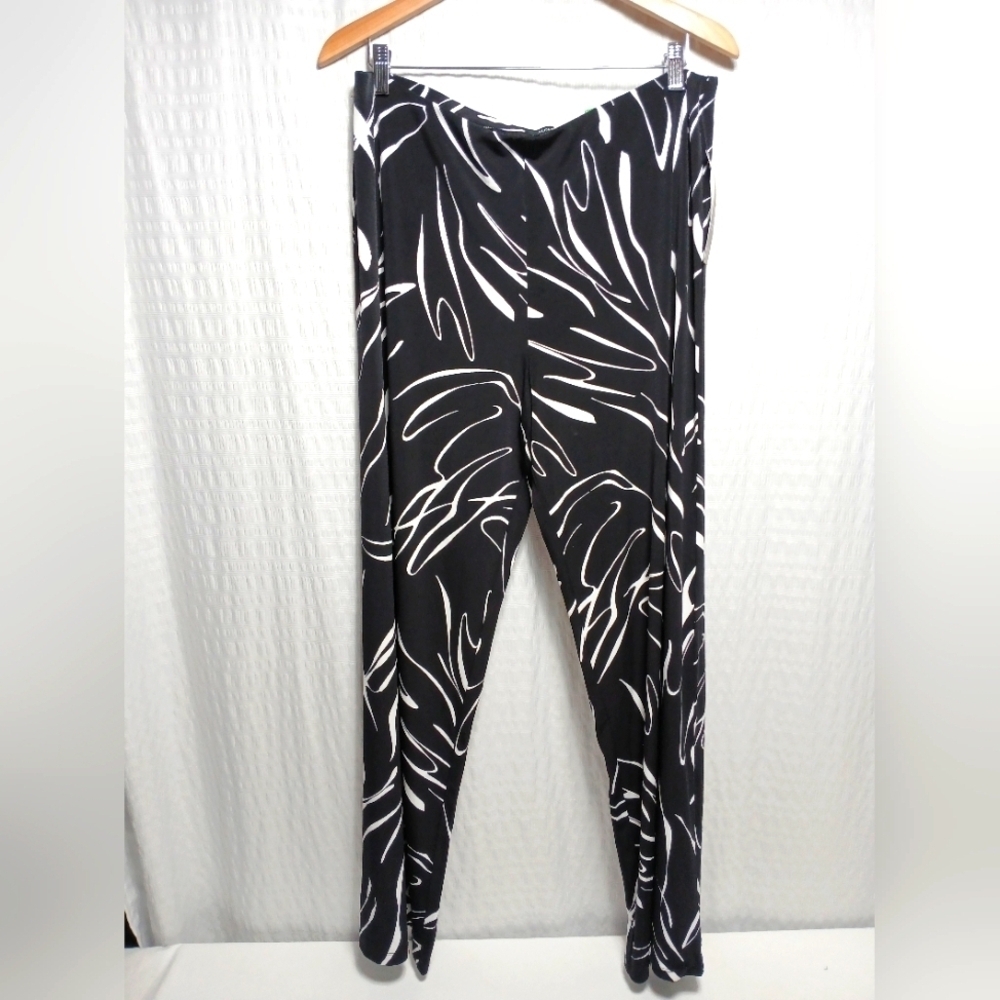 Alfani Wide Leg Pull On Pants. NWT. Size L